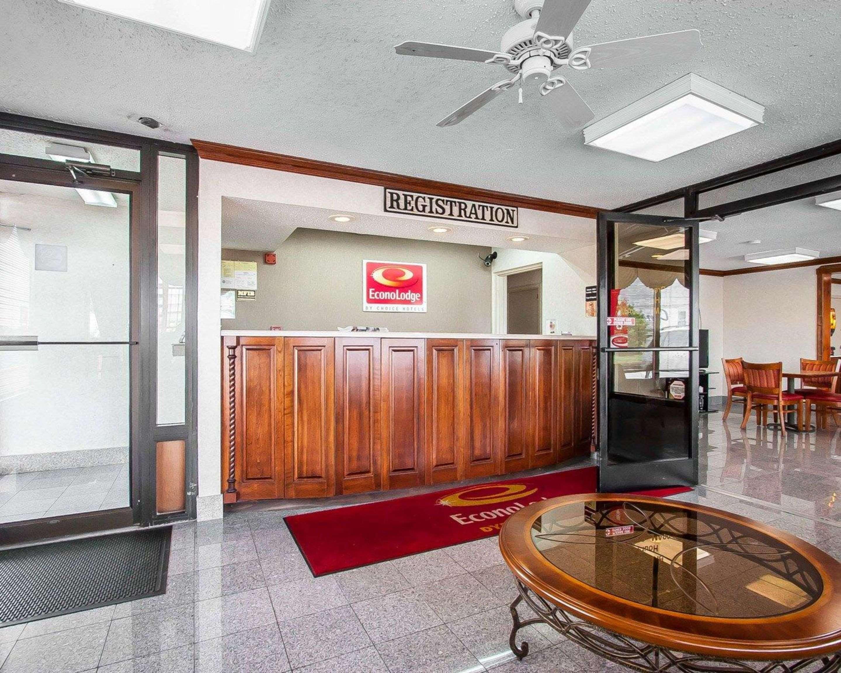 Econo Lodge Dyersburg Extérieur photo